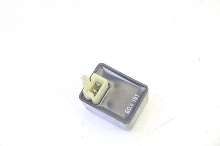 photo de FLASHER RELAY SUZUKI BURGMAN 125 (2007 - 2014)