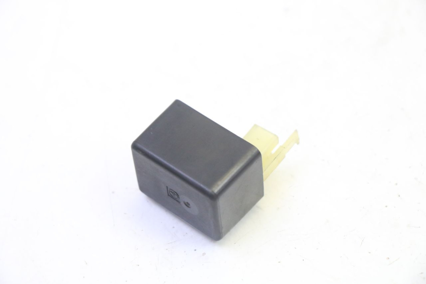 photo de FLASHER RELAY SUZUKI BURGMAN 125 (2007 - 2014)