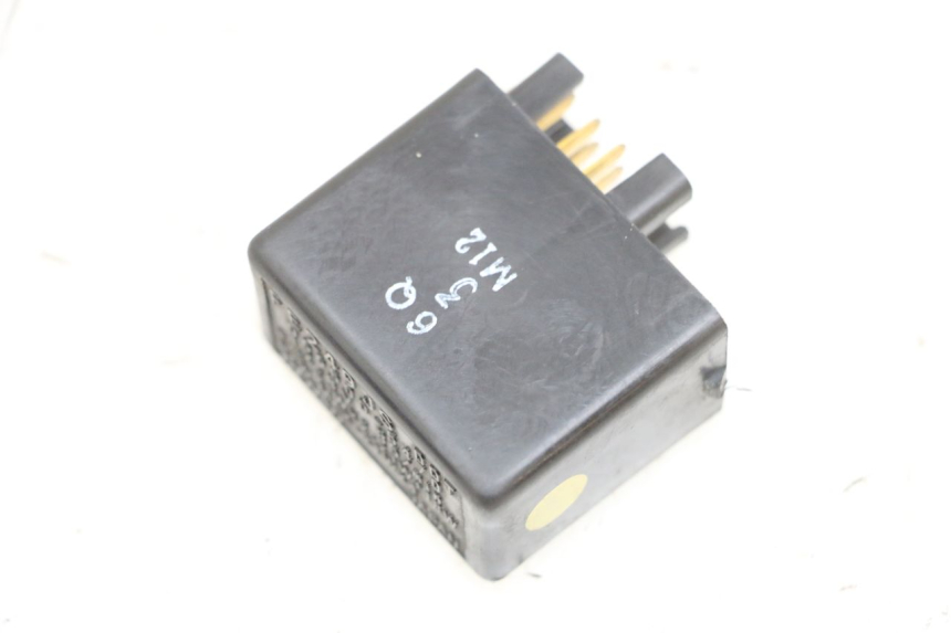 photo de TURN SIGNAL RELAY SUZUKI BURGMAN 650 (2013 - 2020)
