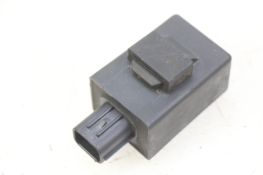 photo de FLASHER RELAY HONDA CB R 1000 (2018 - 2023)