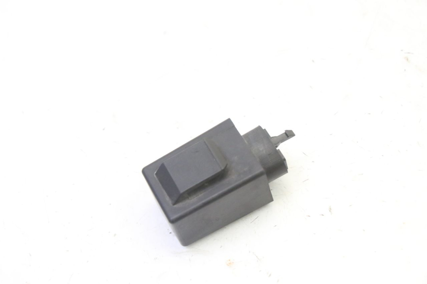 photo de TURN SIGNAL RELAY HONDA CBR RR FIREBLADE 900 (1992 - 1994)