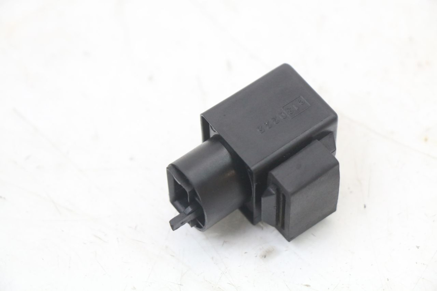 photo de TURN SIGNAL RELAY HONDA FES S-WING SWING 125 (2007 - 2015) - Main view