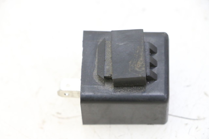 photo de TURN SIGNAL RELAY STAHO FH 50 (2018 - 2019)