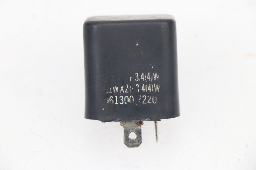 photo de TURN SIGNAL RELAY SUZUKI GN 125 (1997 - 2000)