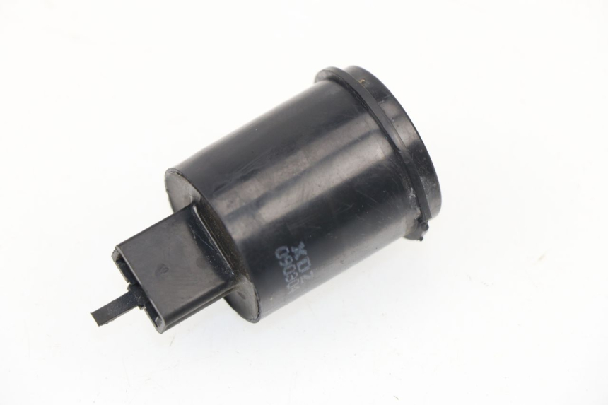 photo de TURN SIGNAL RELAY GOWINN DOLCE VITA 125 (2007 - 2013)