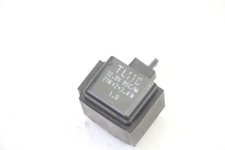 photo de FLASHER UNIT SUZUKI GS GSE 500 (2001 - 2003)