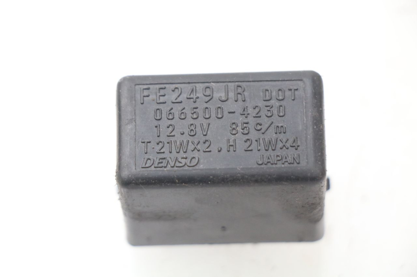 photo de TURN SIGNAL RELAY SUZUKI GSX-R GSXR K16 1000 (2012 - 2016)