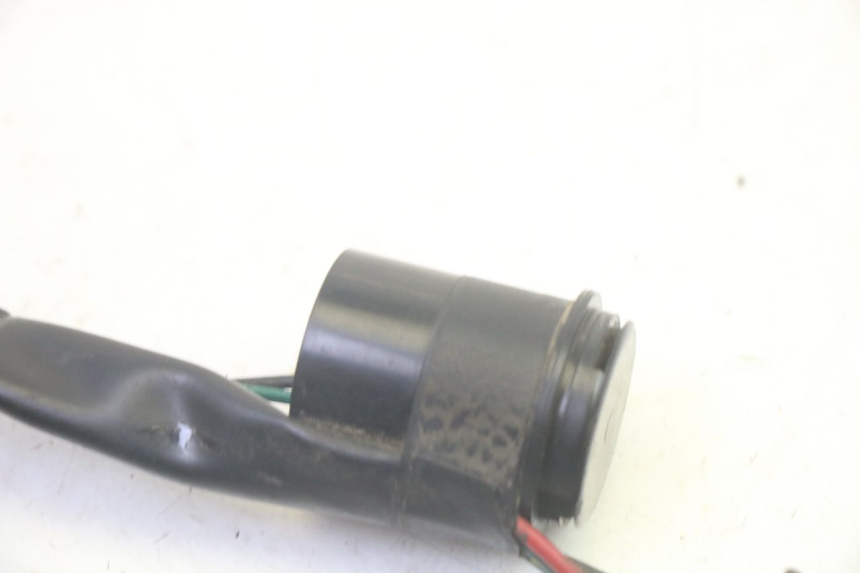 photo de TURN SIGNAL RELAY SYM GTS EVO 125 (2009 - 2013) - Zoom on usage condition