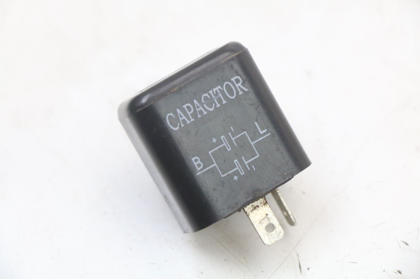 photo de TURN SIGNAL RELAY HYTRACK HY S 4X4 410 (2013 - 2016)