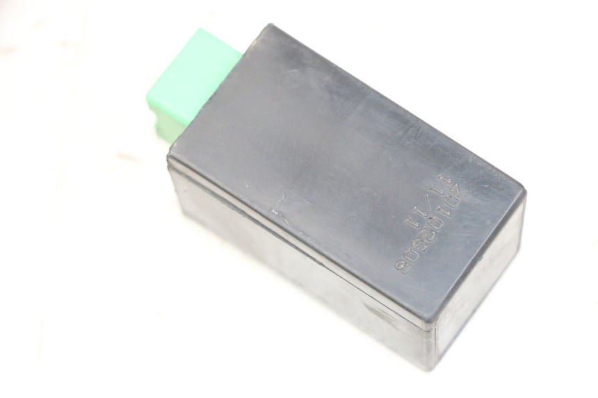 photo de TURN SIGNAL RELAY PIAGGIO MP3 LT 300 (2010 - 2016)
