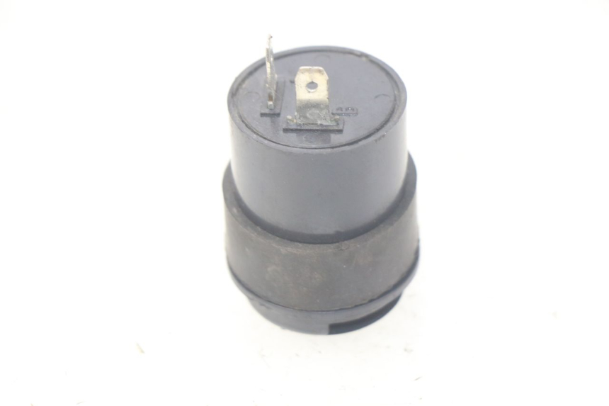 photo de FLASHER RELAY PEUGEOT KISBEE 2T 50 (2010 - 2017)