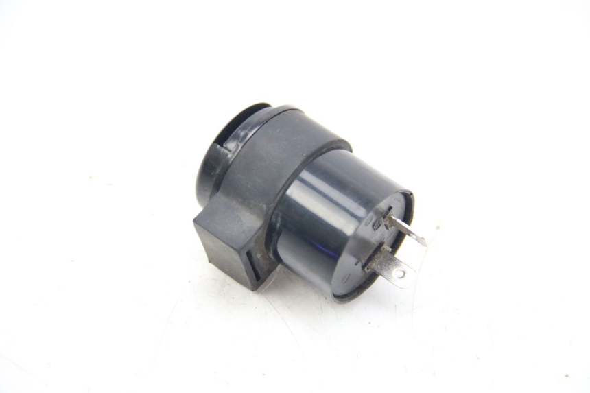 photo de FLASHER RELAY PEUGEOT KISBEE 4T 50 (2010 - 2017)