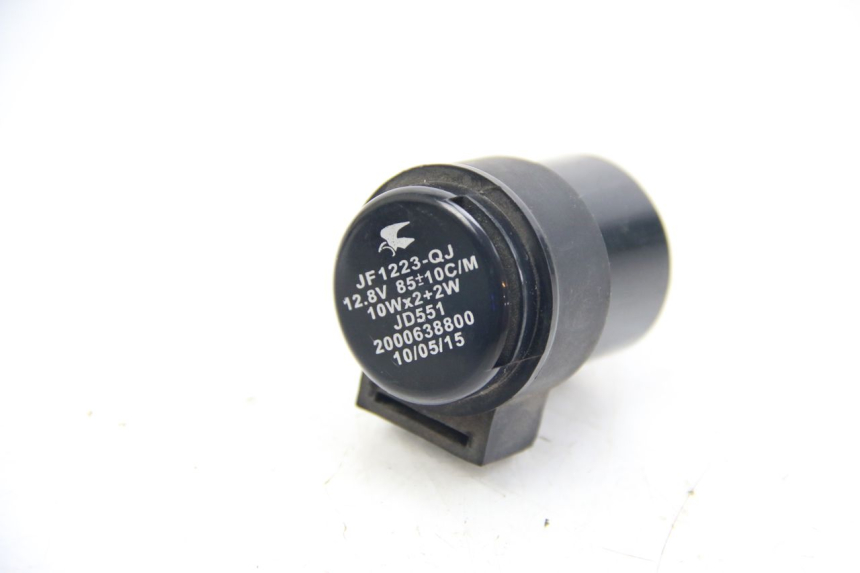 photo de FLASHER RELAY PEUGEOT KISBEE 4T 50 (2010 - 2017)