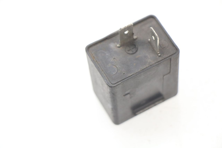 photo de TURN SIGNAL RELAY PIAGGIO PRIMAVERA 125 (2013 - 2021)