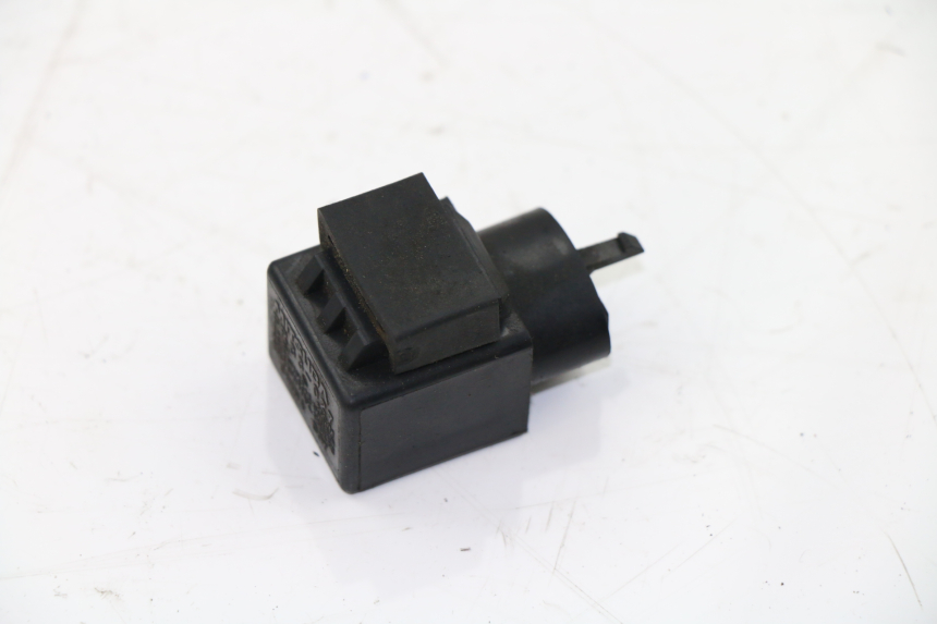 photo de TURN SIGNAL RELAY HONDA SH 300 (2011)