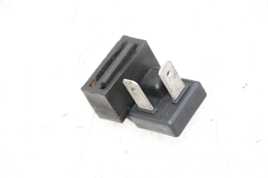 photo de TURN SIGNAL RELAY APRILIA SR R 2T LC 50 (2018 - 2021)