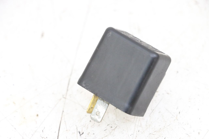 photo de TURN SIGNAL RELAY SUZUKI ADDRESS 110 (2015 - 2020)