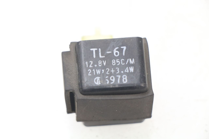 photo de FLASHER RELAY SUZUKI BURGMAN 125 (2007 - 2014)