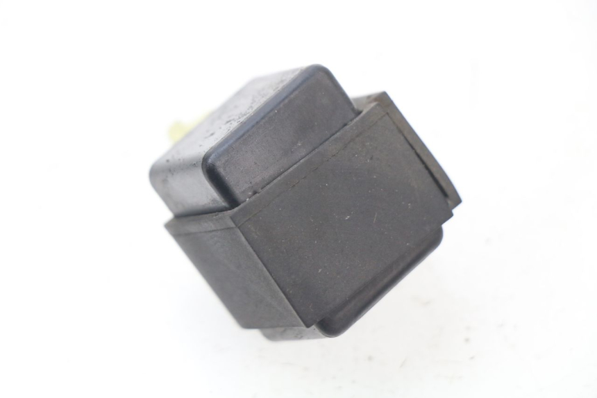 photo de FLASHER RELAY SUZUKI BURGMAN 125 (2007 - 2014)