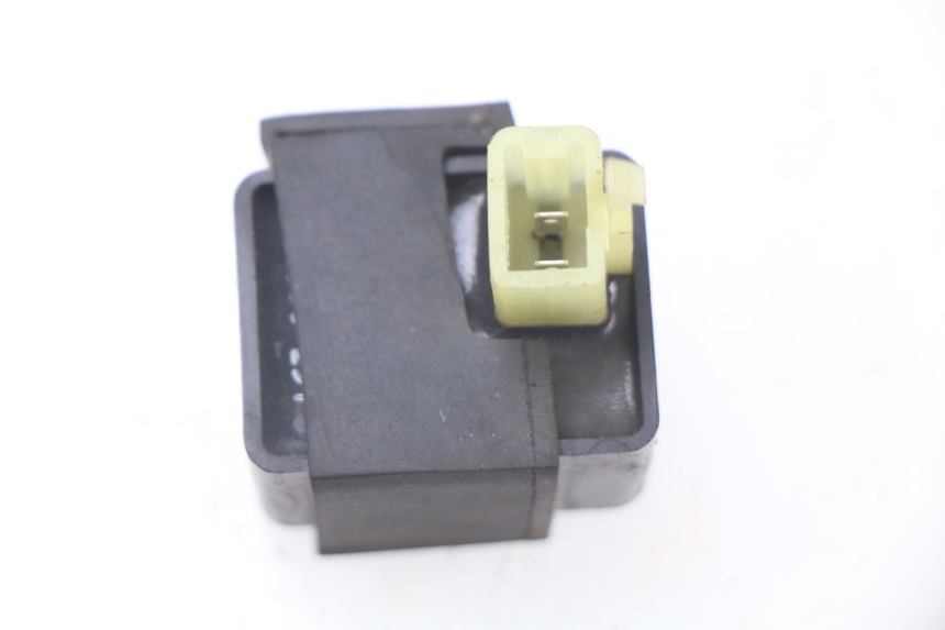 photo de FLASHER RELAY SUZUKI BURGMAN 125 (2007 - 2014)