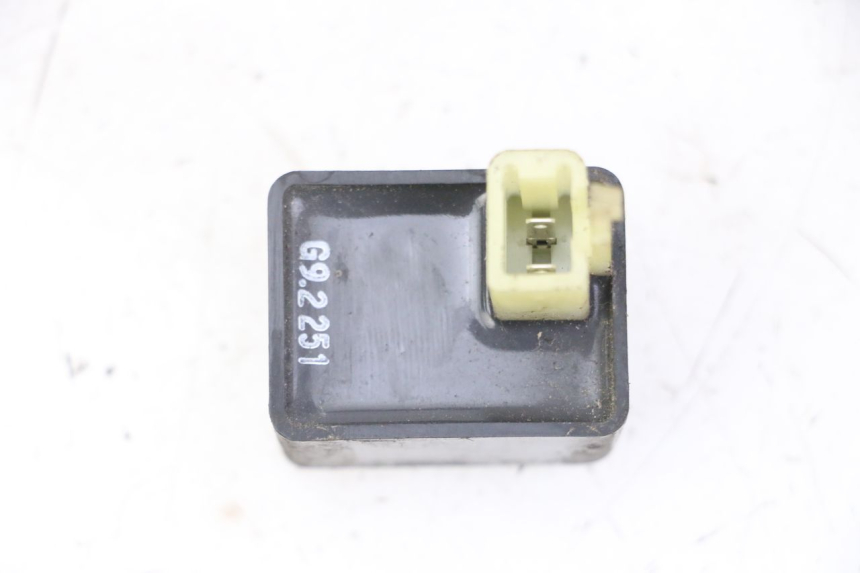 photo de FLASHER RELAY SUZUKI BURGMAN 125 (2007 - 2014)
