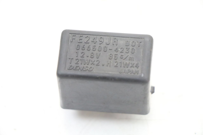 photo de TURN SIGNAL RELAY SUZUKI GSX F GSXF 650 (2007 - 2015)