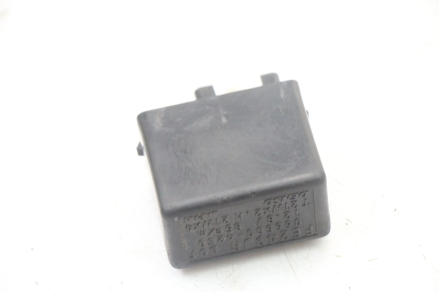 photo de TURN SIGNAL RELAY SUZUKI GSX F GSXF 650 (2007 - 2015)