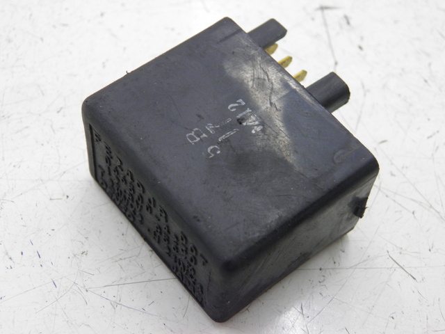 photo de TURN SIGNAL RELAY SUZUKI SV S 650 (1999 - 2002)
