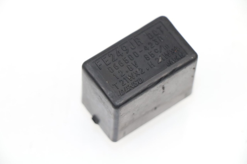 photo de TURN SIGNAL RELAY SUZUKI SV S 650 (2003 - 2009)