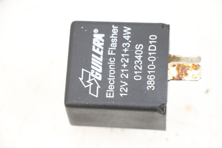 photo de FLASHER RELAY SUZUKI UH BURGMAN 125 (2002 - 2006)