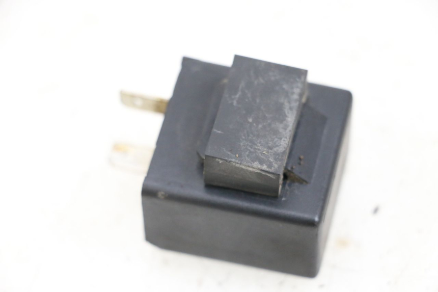 photo de FLASHER RELAY SUZUKI UH BURGMAN 125 (2002 - 2006)