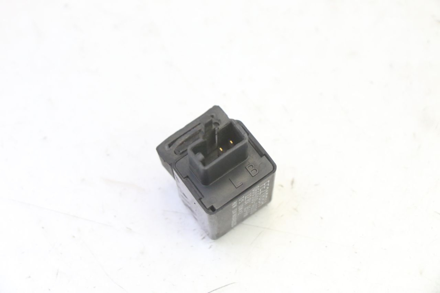 photo de FLASHER RELAY YAMAHA TDM ABS 900 (2002 - 2014)