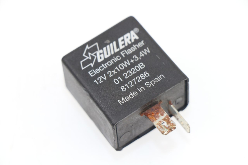 photo de TURN SIGNAL RELAY APRILIA TUONO 125 (2003 - 2005)