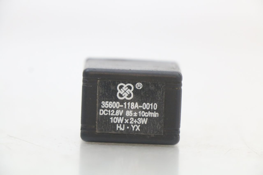 photo de FLASHER RELAY BEELINE VELOCE 4T 50 (2011 - 2020)