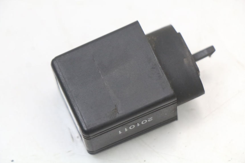 photo de FLASHER RELAY BEELINE VELOCE 4T 50 (2011 - 2020)