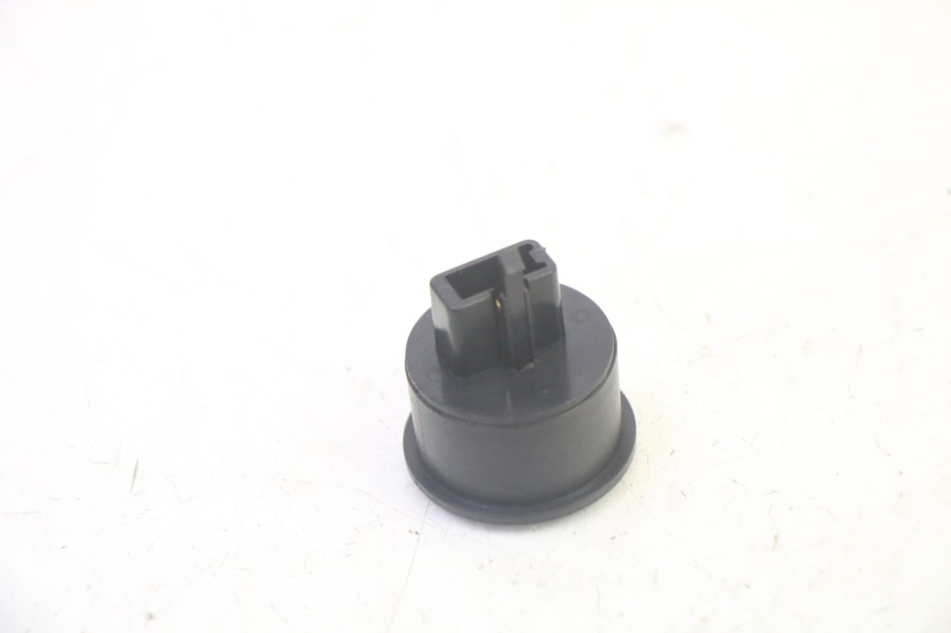 photo de TURN SIGNAL RELAY PEUGEOT VIVACITY 100 (1999 - 2008) - Component detail