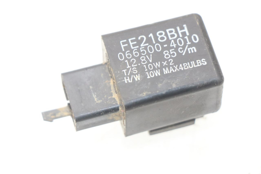 photo de TURN SIGNAL RELAY YAMAHA WR R 125 (2009 - 2017)