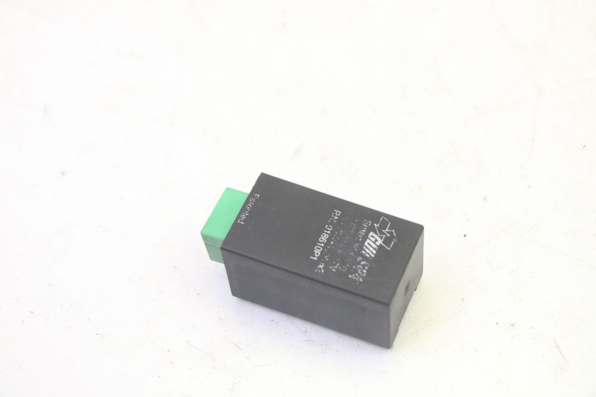 photo de FLASHER RELAY PIAGGIO XEVO - X EVO 125 (2007 - 2016)