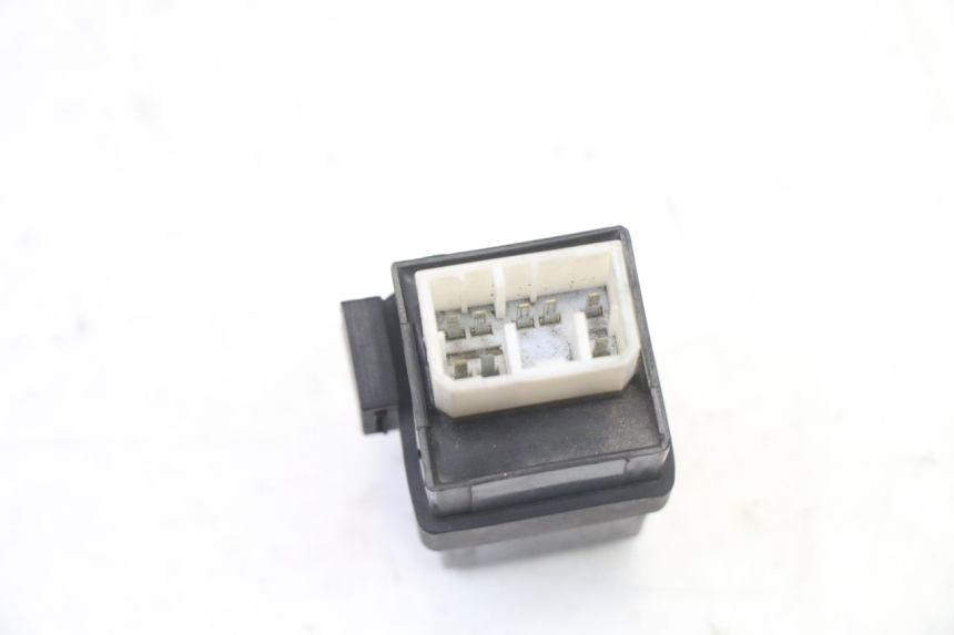photo de FLASHER RELAY YAMAHA XMAX X-MAX 125 (2006 - 2009)