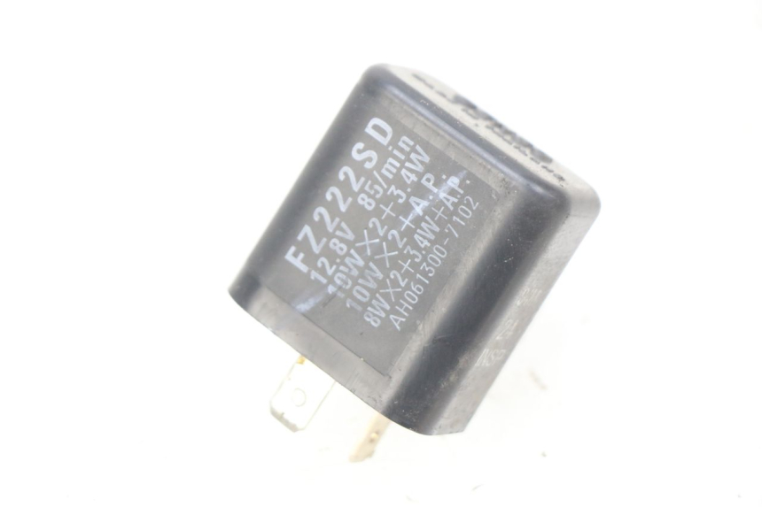 photo de FLASHER RELAY YAMAHA BW'S 50 (2004 - 2017)