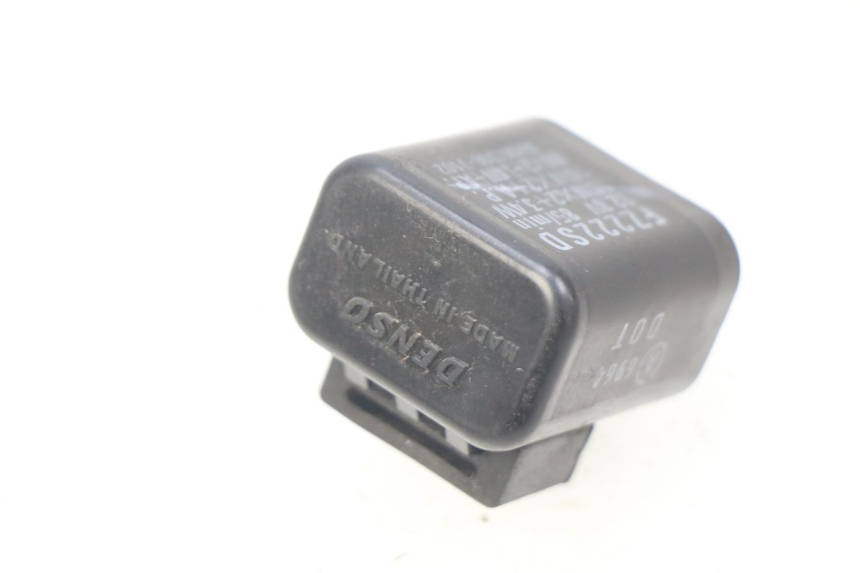 photo de FLASHER RELAY YAMAHA BW'S 50 (2004 - 2017)