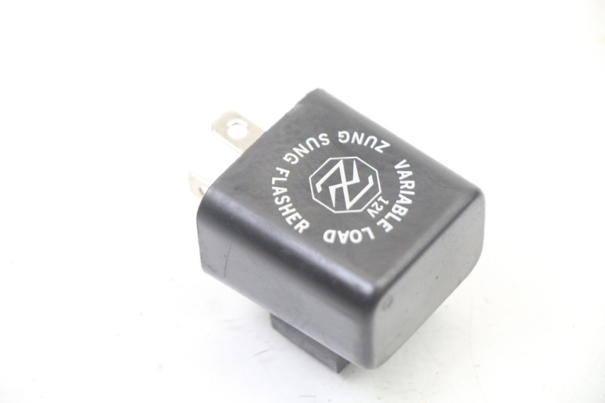 photo de TURN SIGNAL RELAY YAMAHA TZR 50 (2008 - 2016)