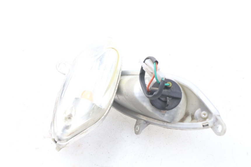 photo de REAR TURN SIGNAL DAELIM S4 50 (2010 - 2015)