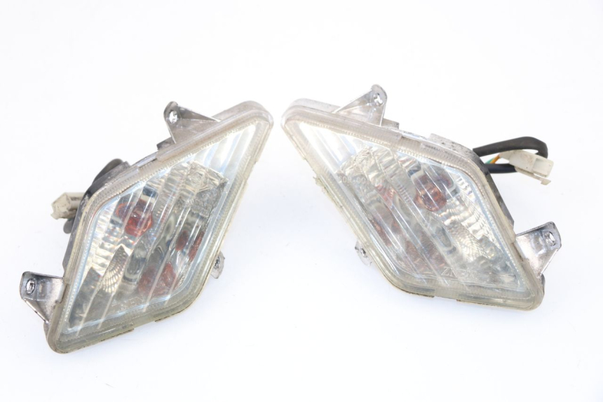 photo de REAR TURN SIGNAL GOWINN DOLCE VITA 125 (2007 - 2013)