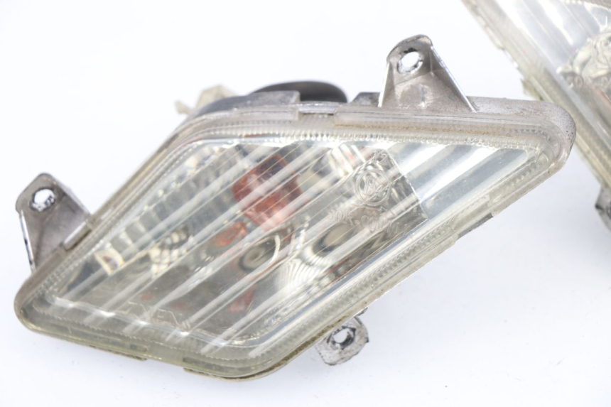photo de REAR TURN SIGNAL GOWINN DOLCE VITA 125 (2007 - 2013)