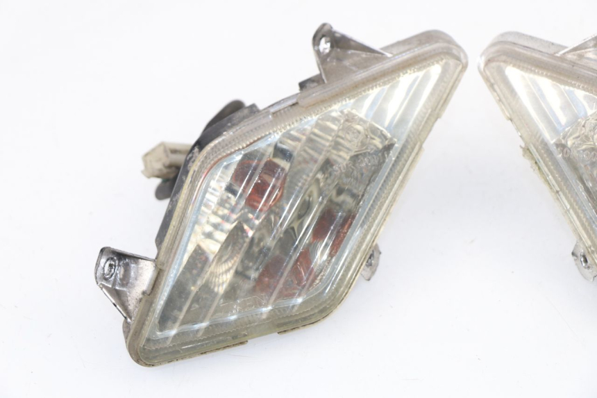 photo de REAR TURN SIGNAL GOWINN DOLCE VITA 125 (2007 - 2013)