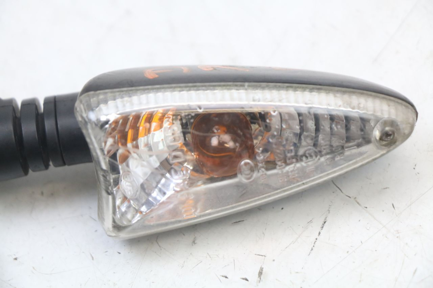 photo de REAR RIGHT TURN SIGNAL APRILIA SR MOTARD 50 (2012 - 2018)