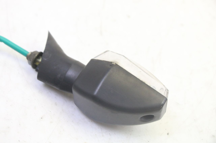 photo de REAR RIGHT TURN SIGNAL SYM CROX 4T 50 (2016 - 2023)