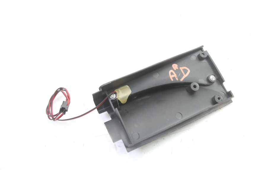 photo de REAR RIGHT TURN SIGNAL URBANGLIDE E-CROSS PRO 1