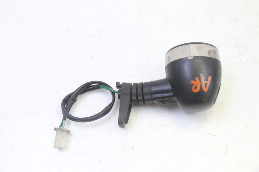 photo de REAR RIGHT TURN SIGNAL DAELIM HISTORY 125 (2001 - 2002)
